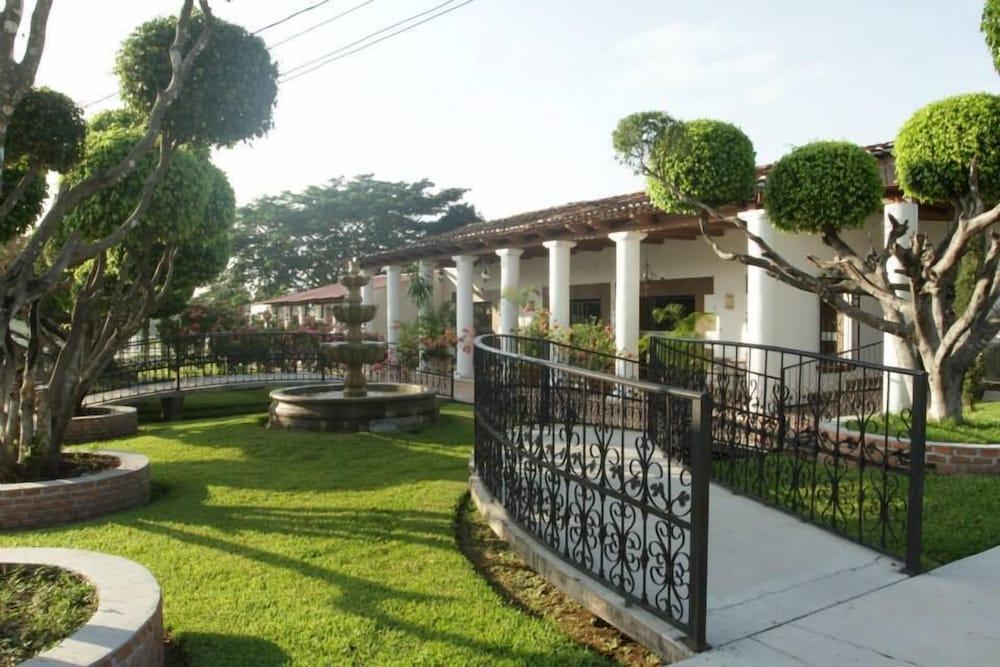 Hotel Hacienda San Franscisco شيابا دي كورسو المظهر الخارجي الصورة