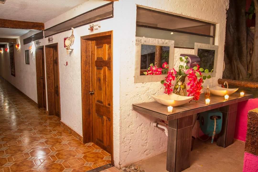 Hotel Hacienda San Franscisco شيابا دي كورسو المظهر الخارجي الصورة